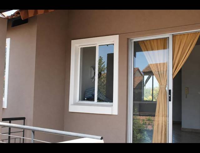 3 BEDROOM APARTMENT FOR SALE IN VORNA VALLEY